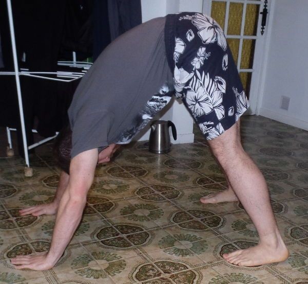 Exercice de yoga du pont frontal